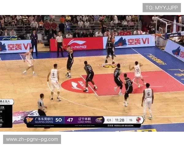 足球联盟CBA赛季黑马崛起与传统豪门卫冕之路的精彩博弈 足球联盟CBA赛季黑马崛起与传统豪门卫冕之路的精彩博弈